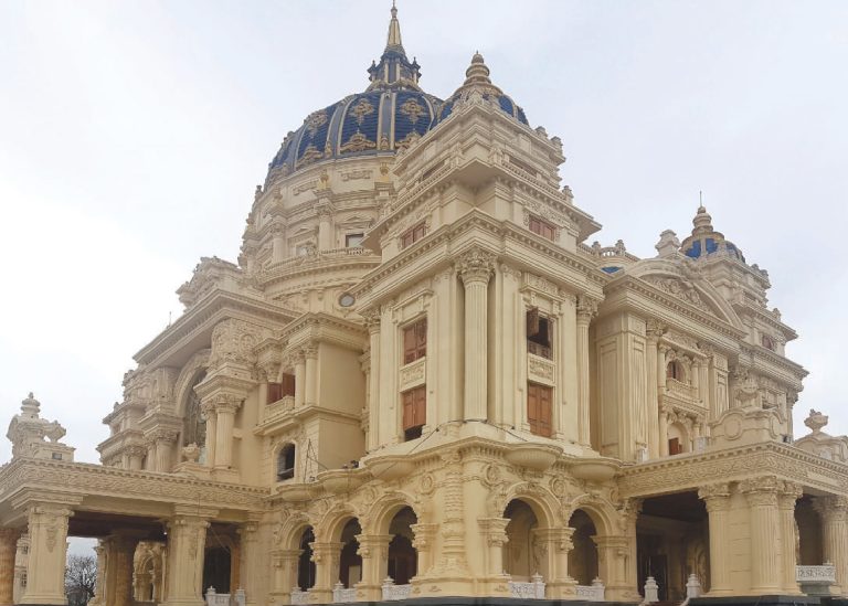 Cung-dien-Thanh-Thang