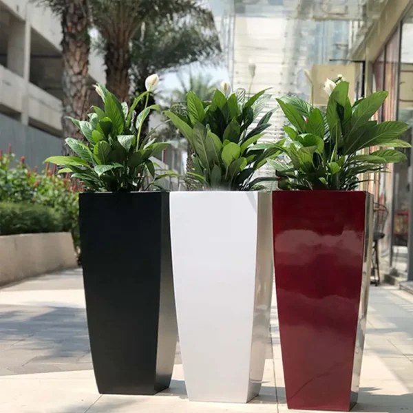Chậu cây Composite